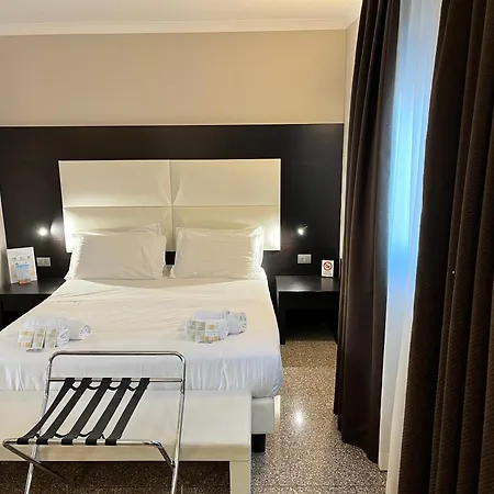 Eh Rome Airport Euro House Fiumicino