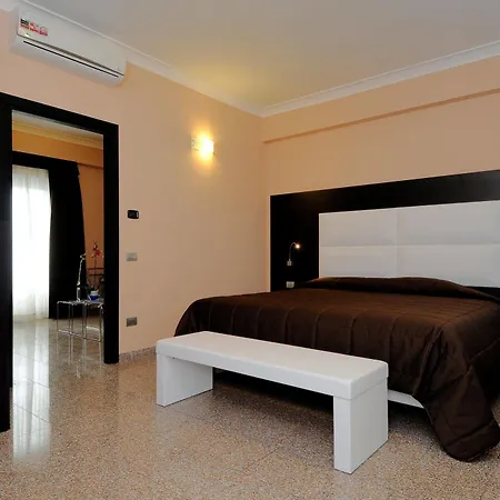 Otel Eh Rome Airport Euro House 3*