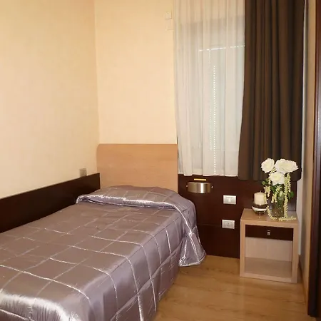 Hotel Eh Rome Airport Euro House 3*